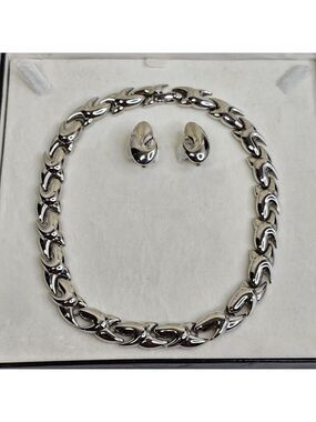 Butler Fifth Avenue Collection Necklace & Earrings Set Silver Tone 16” Boxed 93g